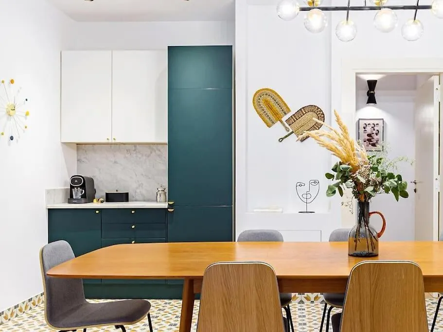 Spacious Apartment In The Gothic Barcelona